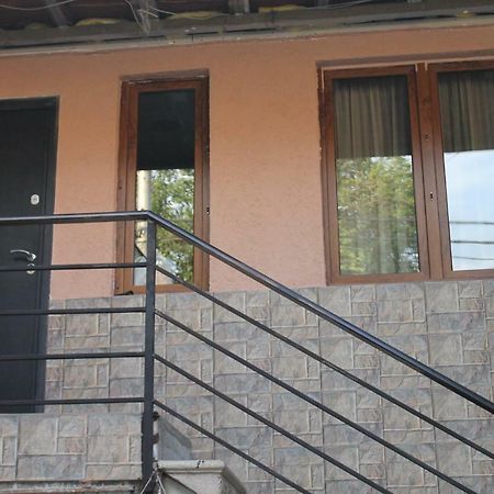 Family Apartament Διαμέρισμα Τυφλίδα Εξωτερικό φωτογραφία