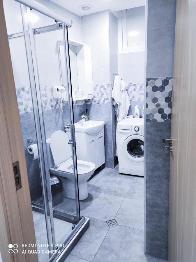 Family Apartament Διαμέρισμα Τυφλίδα Εξωτερικό φωτογραφία