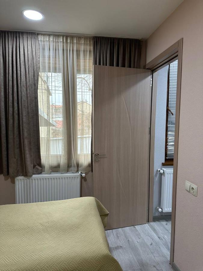 Family Apartament Διαμέρισμα Τυφλίδα Εξωτερικό φωτογραφία